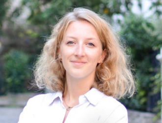Suzanne Langlais, responsable de contenu de Ready For IT